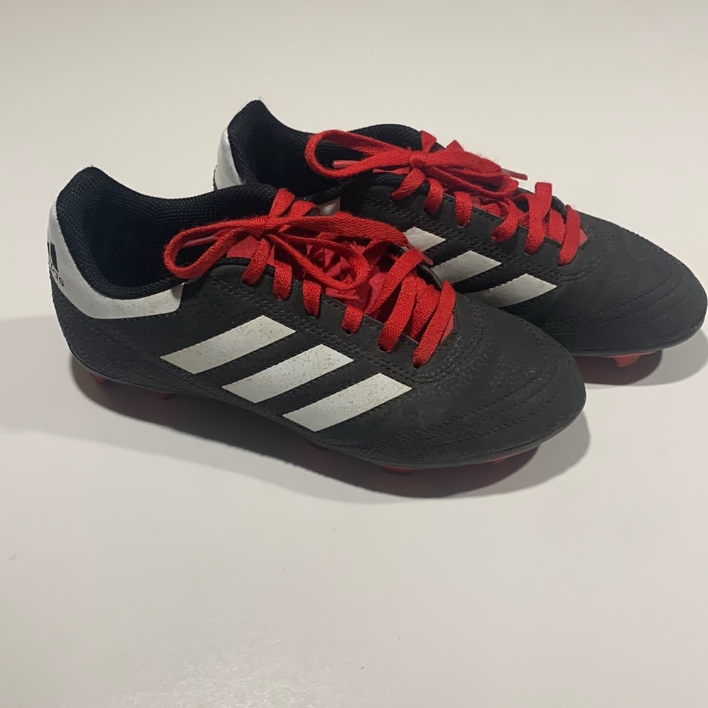 Soccer cleats - unisex